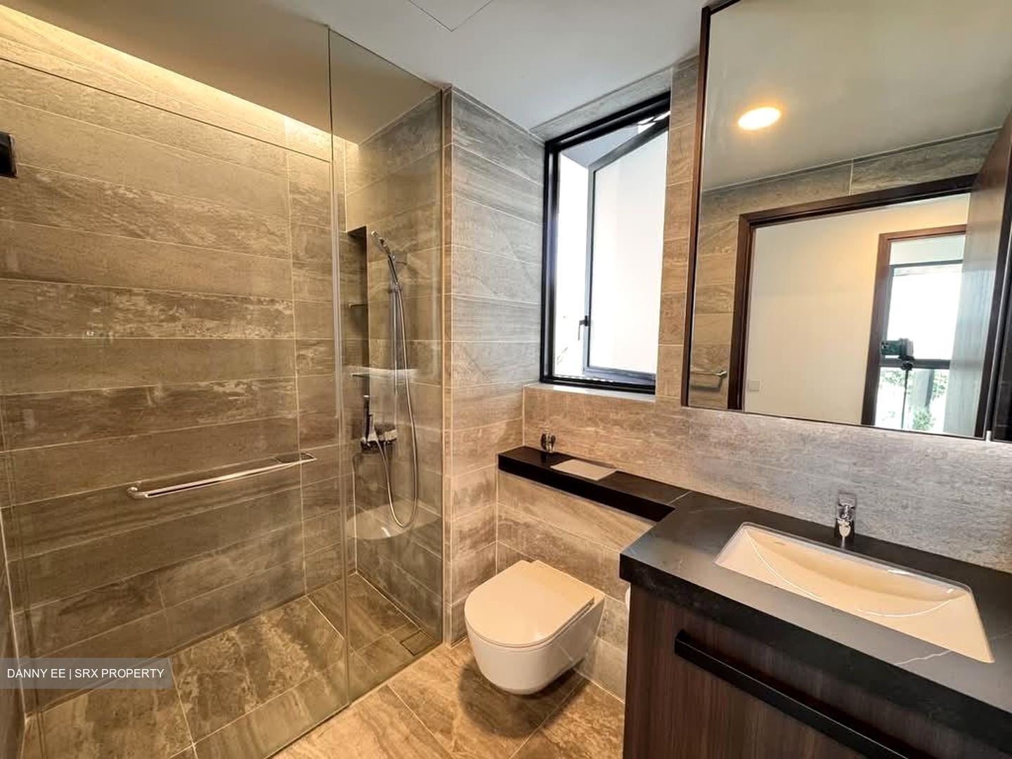One Pearl Bank (D3), Apartment #560636231
